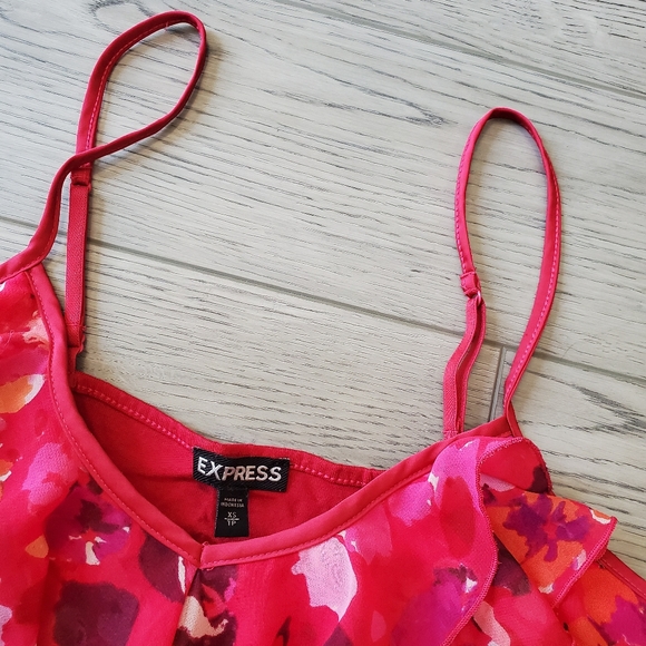 Express red floral blouse xs tank top - Picture 5 of 6